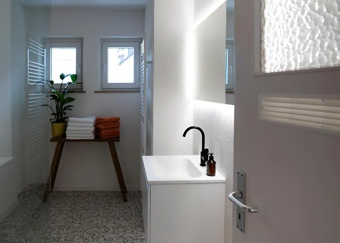 Lejlighed Seepferdchen - Zentral In Bahnhofsnaehe, Geraeumig, Kueche, Bad