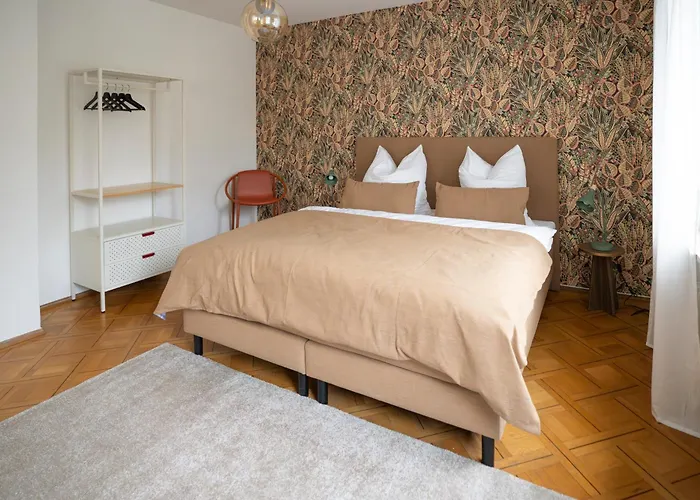 Seepferdchen - Zentral In Bahnhofsnaehe, Geraeumig, Kueche, Bad Lejlighed *